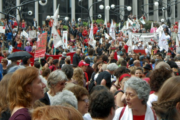 Une colère qui ne dérougit pas