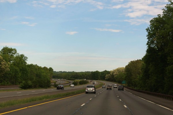 Vers New York, sur le Garden State Parkway, au New Jersey