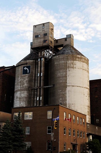 Coin Jeanne d'Arc et Notre-Dame, l'usine Sucre Lantic