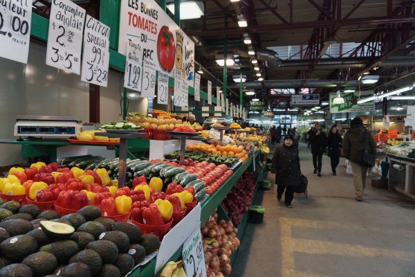 marche-jean-talon-allee-centrale-hiver